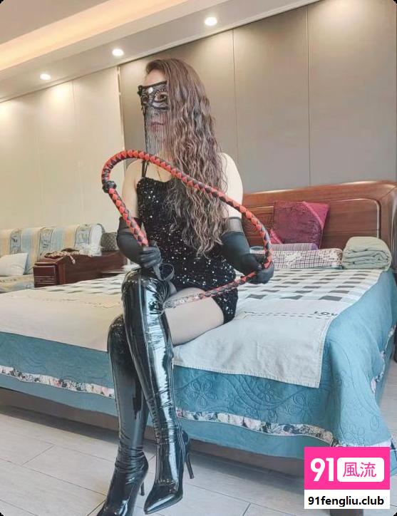 赛罕S大波浪皮鞭教主